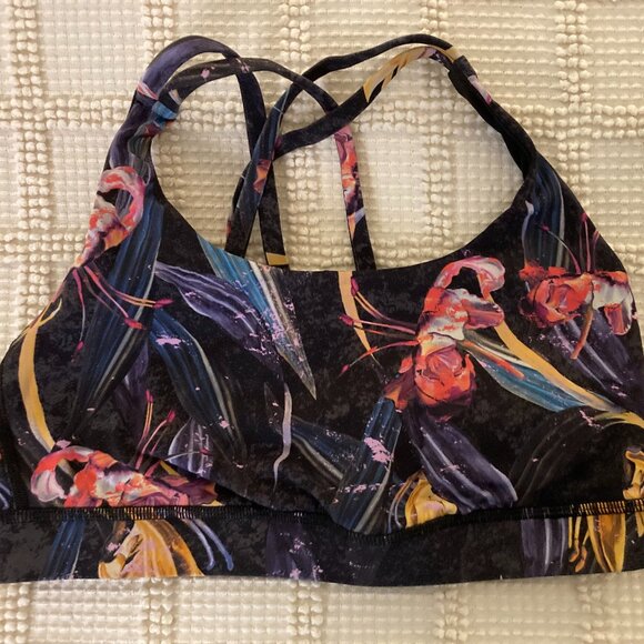 Lululemon Energy Bra Size 6 floral black multi - Picture 2 of 2